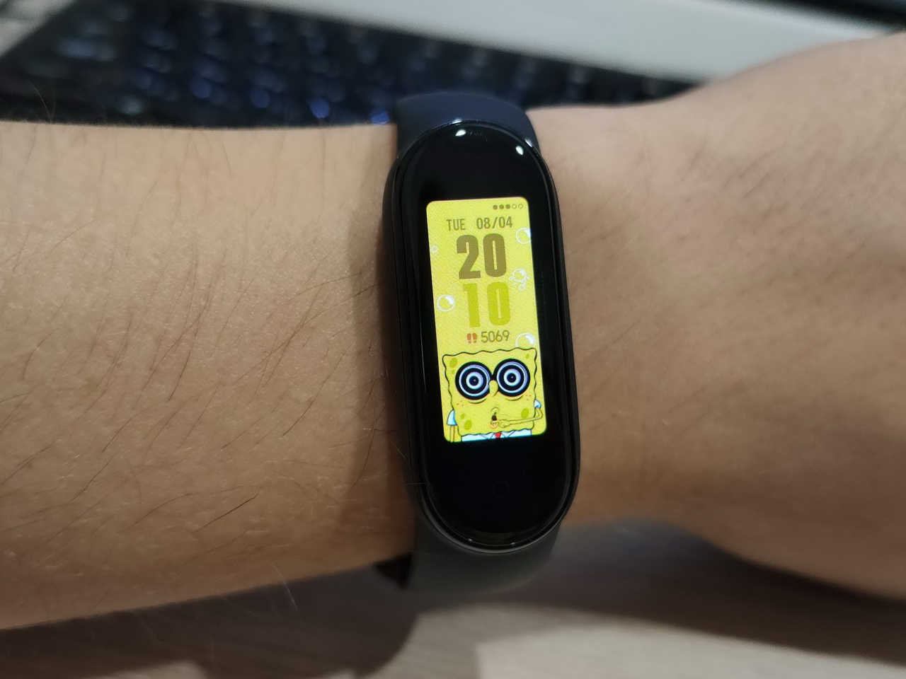 Часы Xiaomi Mi Band 5 Обзор
