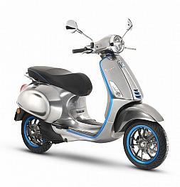 Первый электрический скутер культовой компании Vespa стал доступен для предзаказа по цене 6390 евро.
