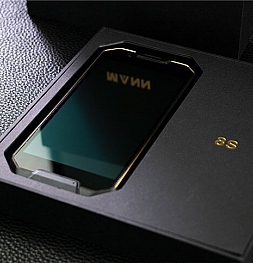 Защищенный смартфон средней ценовой категории- MANN 8S