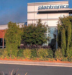 Компания Plantronics подтверждает, что имела переговоры с Logitech