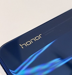 А вот новый Honor V20 получит Android 9.0 Pie «из коробки»