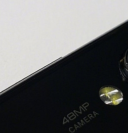 Новый смартфон Xiaomi Redmi Pro 2 получит 48Мп камеры, в еще отверстие в дисплее