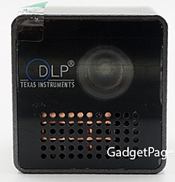 Распаковка карманного ультра-компактного DLP LED проектора Unic P1+Wi-Fi