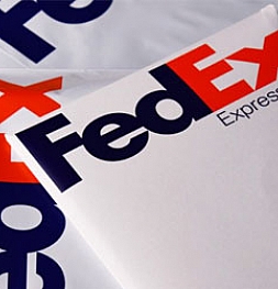 FedEx подала в суд на правительство США за соблюдение ограничений на доставку для Huawei