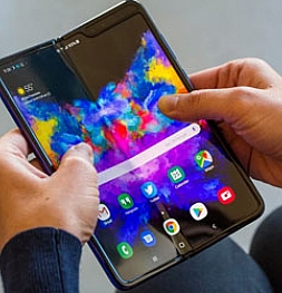 Во сколько же обойдется замена экрана Samsung Galaxy Fold без акции?