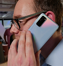 Samsung наконец-то решил проблему со звонками в серии Galaxy S20