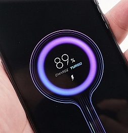 Xiaomi покажет первый смартфон со 100-ваттной зарядкой уже в августе