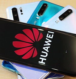 Huawei отрицает планы по продаже Honor