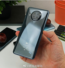 Xiaomi Mi 10 Lite появился на живых фотографиях