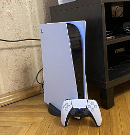 Безумие вокруг PlayStation 5 в России набирает обороты. Появились предложения платных фотосессий с приставкой