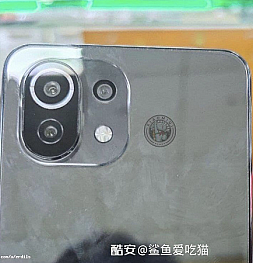 Xiaomi Mi 11 Lite показали на живых фотографиях