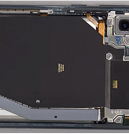 Первая разборка Samsung Galaxy S22+ показана на видео